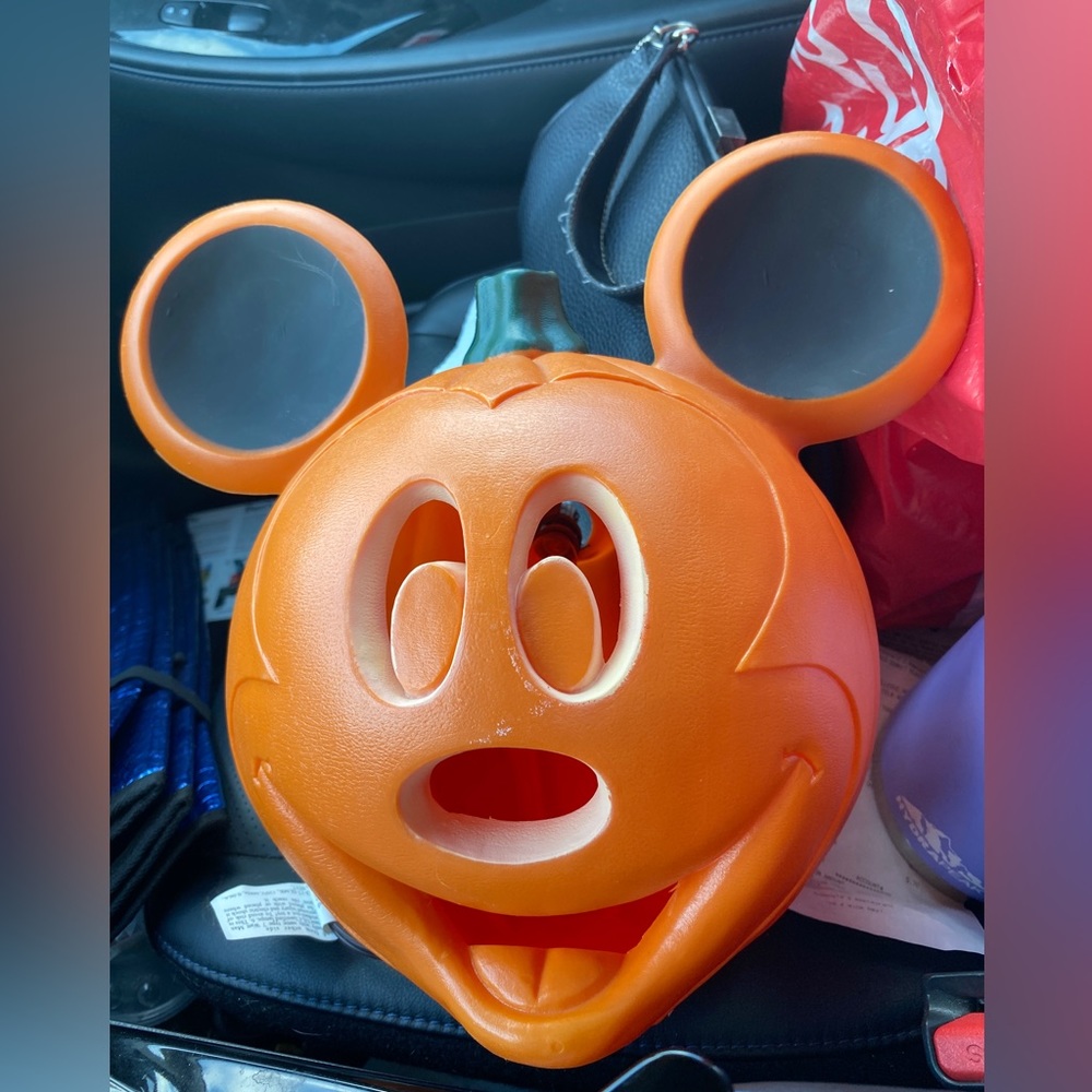 Disney Mickey Mouse Jack o’ Lantern Light up Glow Mold Halloween
